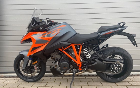 Neufahrzeug KTM 1290 Super Duke GT - Bild 4