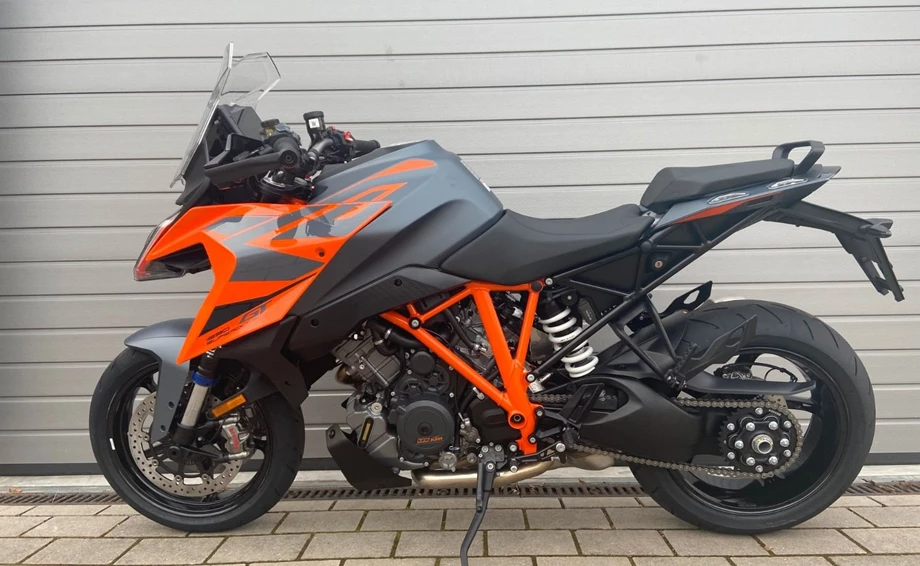 Angebot KTM 1290 Super Duke GT Bild 4: Angebot KTM 1290 Super Duke GT