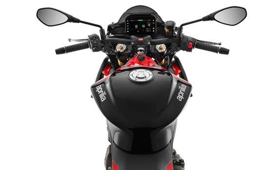 Gebrauchtmotorrad Aprilia Tuono 660 Factory - Bild 7