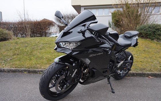 Motorrad Occasion Kawasaki Ninja ZX-4R - Bild 2