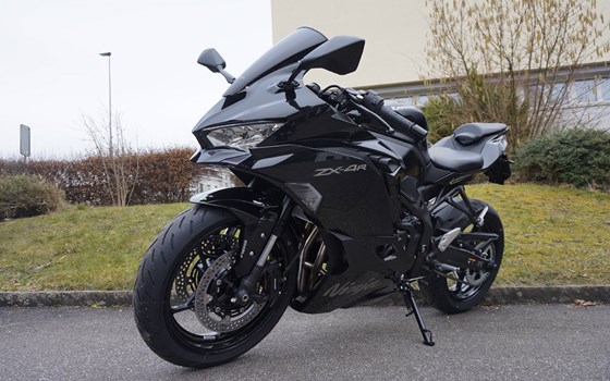 Motorrad Occasion Kawasaki Ninja ZX-4R - Bild 7