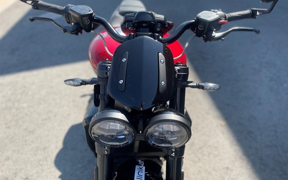 Gebrauchtmotorrad Triumph Rocket 3 Storm R - Bild 12 Gebrauchtmotorrad Triumph Rocket 3 Storm R - Bild 12