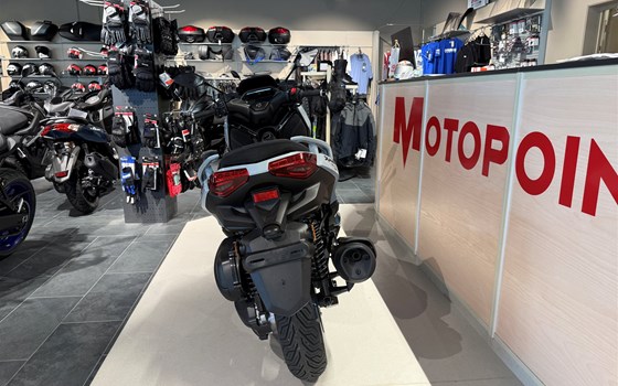 Neufahrzeug Yamaha XMAX 300 Tech MAX+ - Bild 7