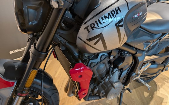 Gebrauchtmotorrad Triumph Trident 660 - Bild 8 Gebrauchtmotorrad Triumph Trident 660 - Bild 8