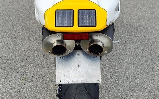 Gebrauchtmotorrad Ducati 748 SP1 - Bild 6 Gebrauchtmotorrad Ducati 748 SP1 - Bild 6