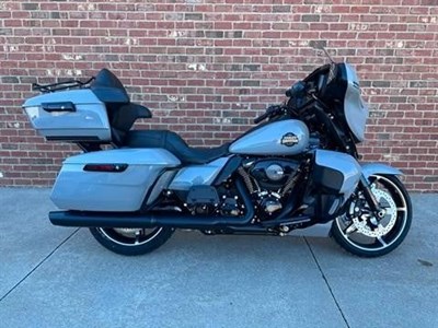 Street Glide Ultra