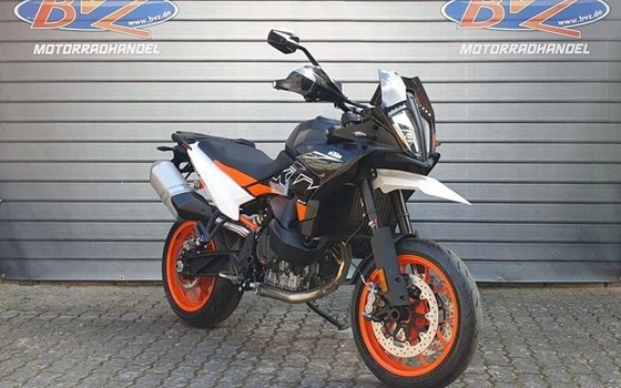 Gebrauchtmotorrad KTM 890 SMT - Bild 3