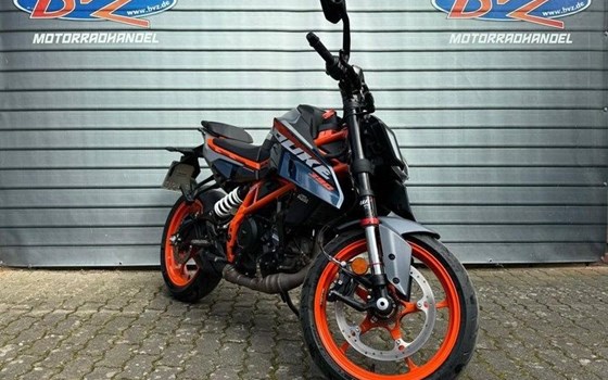 Gebrauchtmotorrad KTM 390 Duke - Bild 2