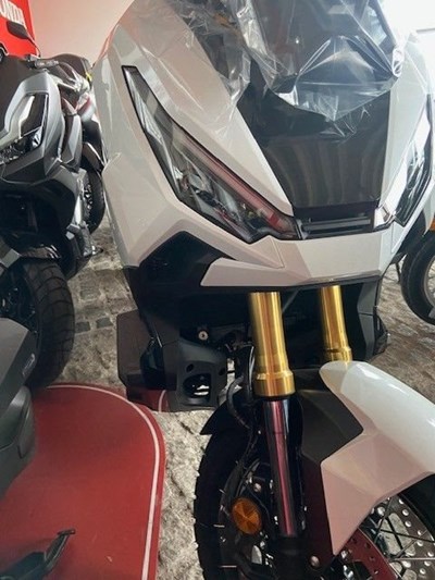 X-ADV
