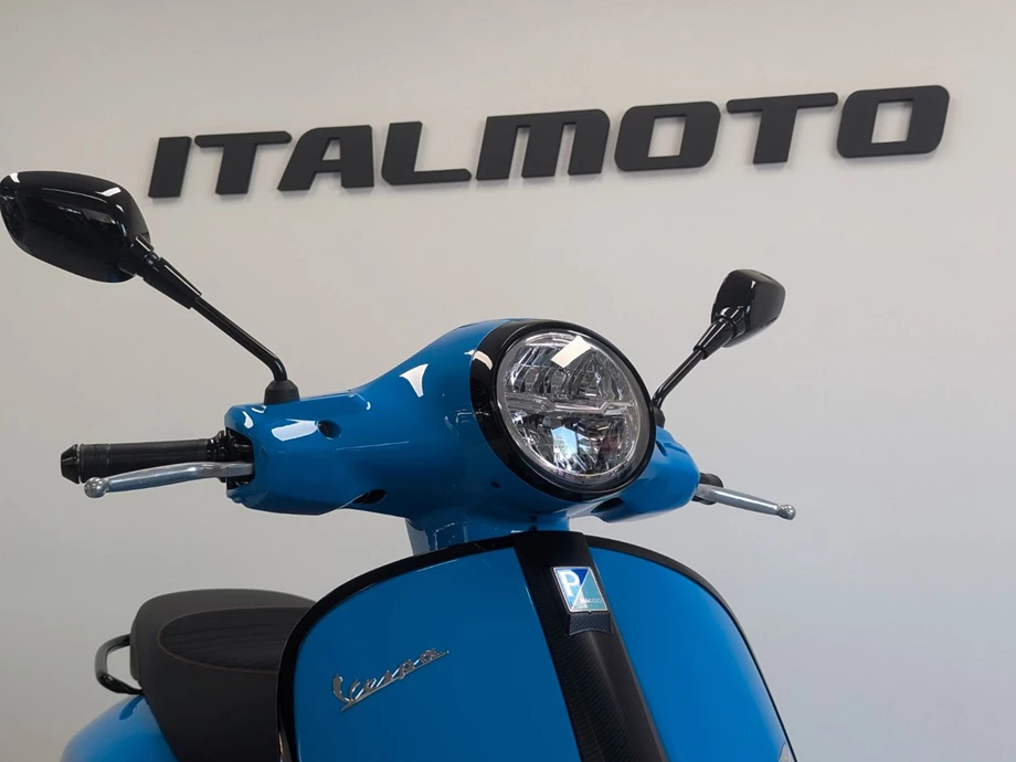 Angebot Vespa GTS 125 Supersport iGET Bild 5: Angebot Vespa GTS 125 Supersport iGET