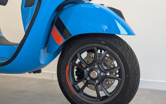 Neufahrzeug Vespa GTS 125 Supersport iGET - Bild 8