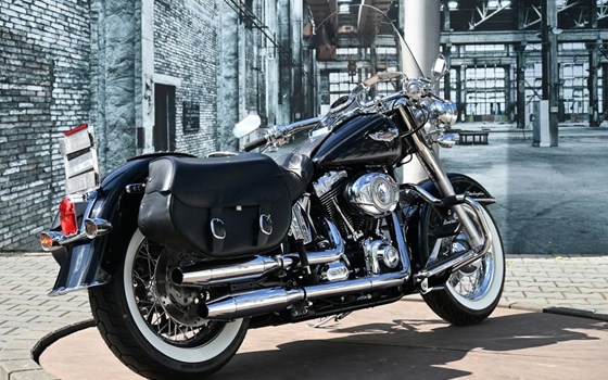 Gebrauchtmotorrad Harley-Davidson Softail Custom FXSTC - Bild 12