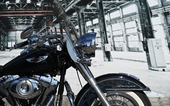 Gebrauchtmotorrad Harley-Davidson Softail Custom FXSTC - Bild 2