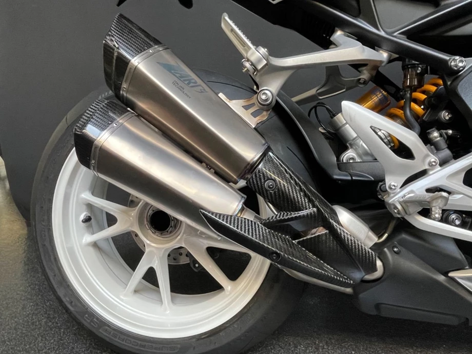 Angebot Triumph Speed Triple 1200 RR Bild 10: Angebot Triumph Speed Triple 1200 RR