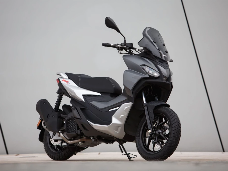 Angebot Aprilia SR GT 125 Bild 13: Angebot Aprilia SR GT 125