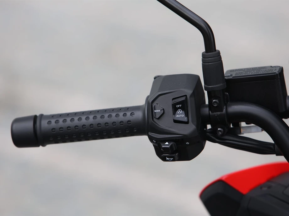 Angebot Aprilia SR GT Sport 200 Bild 15: Angebot Aprilia SR GT Sport 200