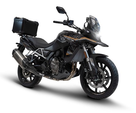 Neumotorrad Suzuki V-Strom 800