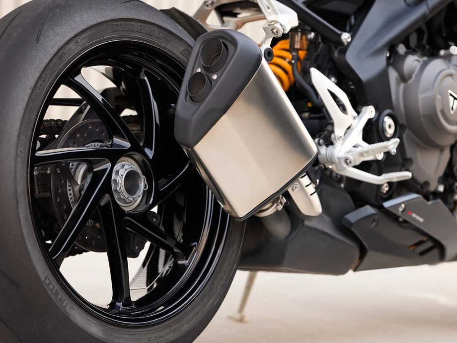 Angebot Triumph Speed Triple 1200 RS Bild 16: Angebot Triumph Speed Triple 1200 RS