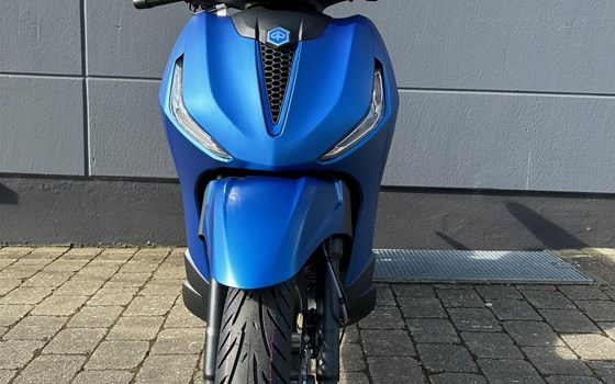 Neufahrzeug Piaggio Beverly 400 S - Bild 3