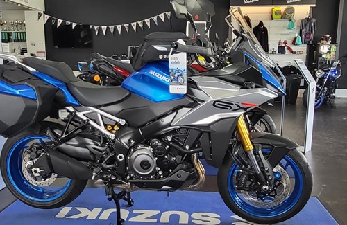 Neumotorrad Suzuki GSX-S1000GX