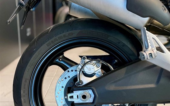 Gebrauchtmotorrad Ducati Monster 696 - Bild 10