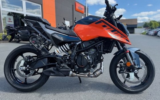 Neufahrzeug KTM 125 Duke - Bild 1