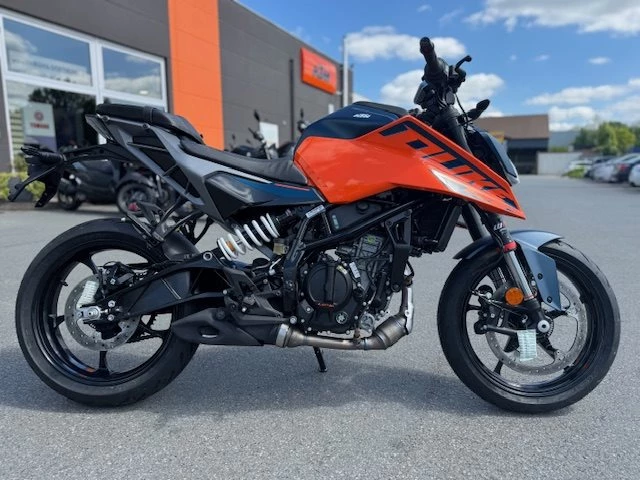 Angebot KTM 125 Duke Bild 1: Angebot KTM 125 Duke