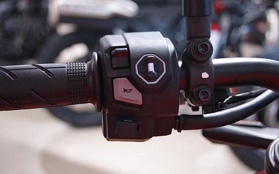 Neufahrzeug Honda CB1000 Hornet - Bild 14