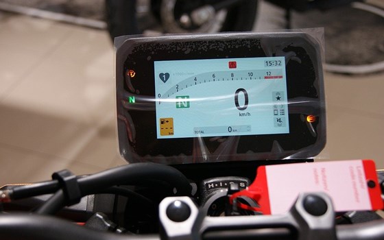 Neufahrzeug Honda CB1000 Hornet - Bild 6