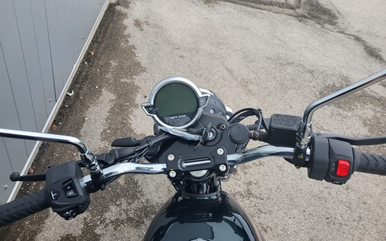Neufahrzeug Moto Guzzi V7 Special - Bild 4 Neufahrzeug Moto Guzzi V7 Special - Bild 4