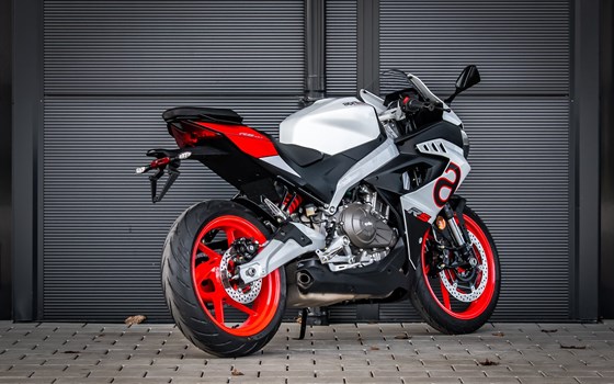 Neufahrzeug Aprilia RS 457 - Bild 2
