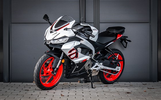 Neufahrzeug Aprilia RS 457 - Bild 5