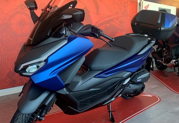 Honda Forza 125