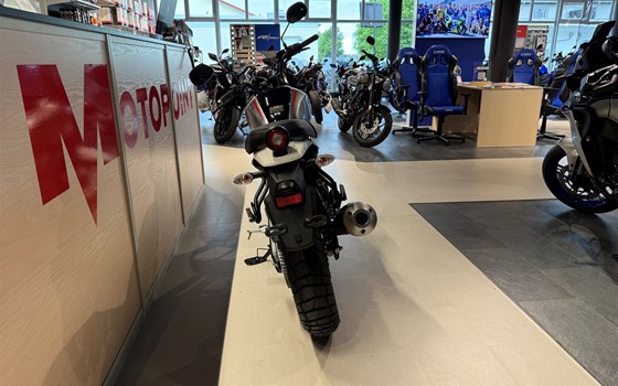 Neufahrzeug Yamaha XSR125 Legacy - Bild 10