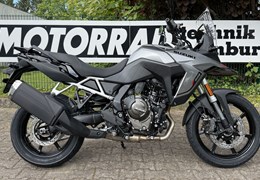Neumotorrad Suzuki V-Strom 800