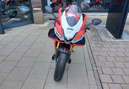 Neumotorrad Aprilia RSV4 1100 Factory