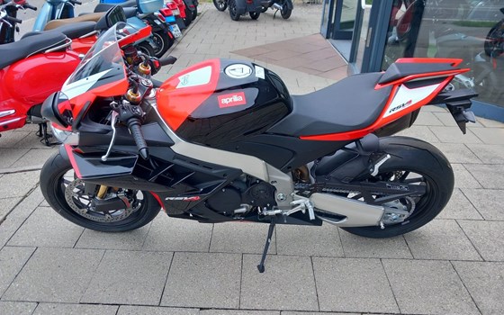 Neufahrzeug Aprilia RSV4 1100 Factory - Bild 5
