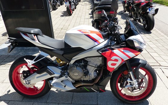 Neufahrzeug Aprilia Tuono 660 Factory - Bild 13