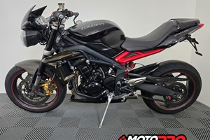 Angebot Triumph Street Triple
