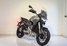 Neumotorrad Moto Guzzi Stelvio