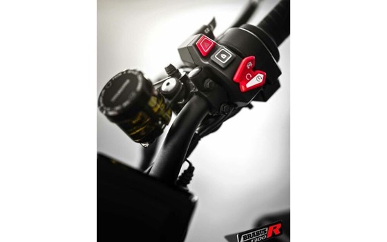 Gebrauchtmotorrad Brabus 1300 R - Bild 4 Gebrauchtmotorrad Brabus 1300 R - Bild 4