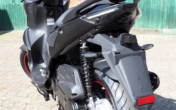 Neufahrzeug Kymco Super 8 R 50i - Bild 7