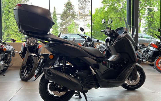 Neufahrzeug Yamaha NMAX 125 Tech MAX - Bild 2 Neufahrzeug Yamaha NMAX 125 Tech MAX - Bild 2