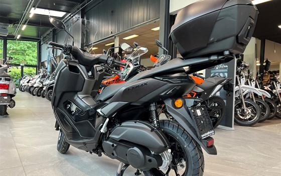 Neufahrzeug Yamaha NMAX 125 Tech MAX - Bild 3 Neufahrzeug Yamaha NMAX 125 Tech MAX - Bild 3