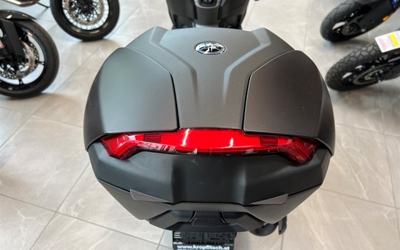 Neufahrzeug Yamaha NMAX 125 Tech MAX - Bild 4 Neufahrzeug Yamaha NMAX 125 Tech MAX - Bild 4