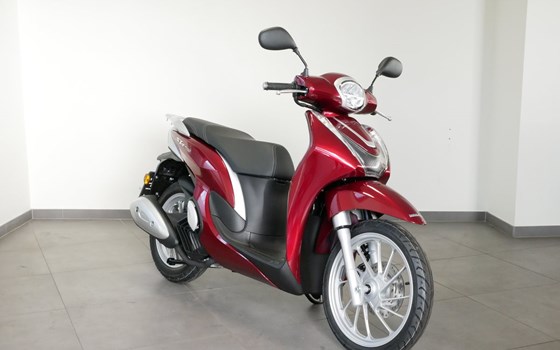 Gebrauchtmotorrad Honda SH125 - Bild 1