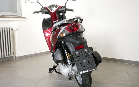 Gebrauchtmotorrad Honda SH125 - Bild 10