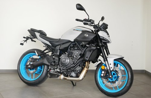 Neumotorrad Yamaha MT-07