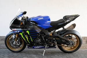 Angebot Yamaha R1 RACE