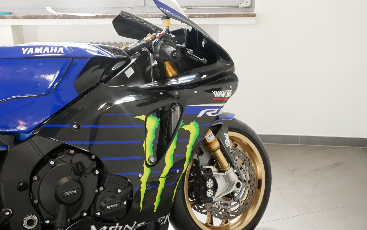 Angebot Yamaha R1 RACE